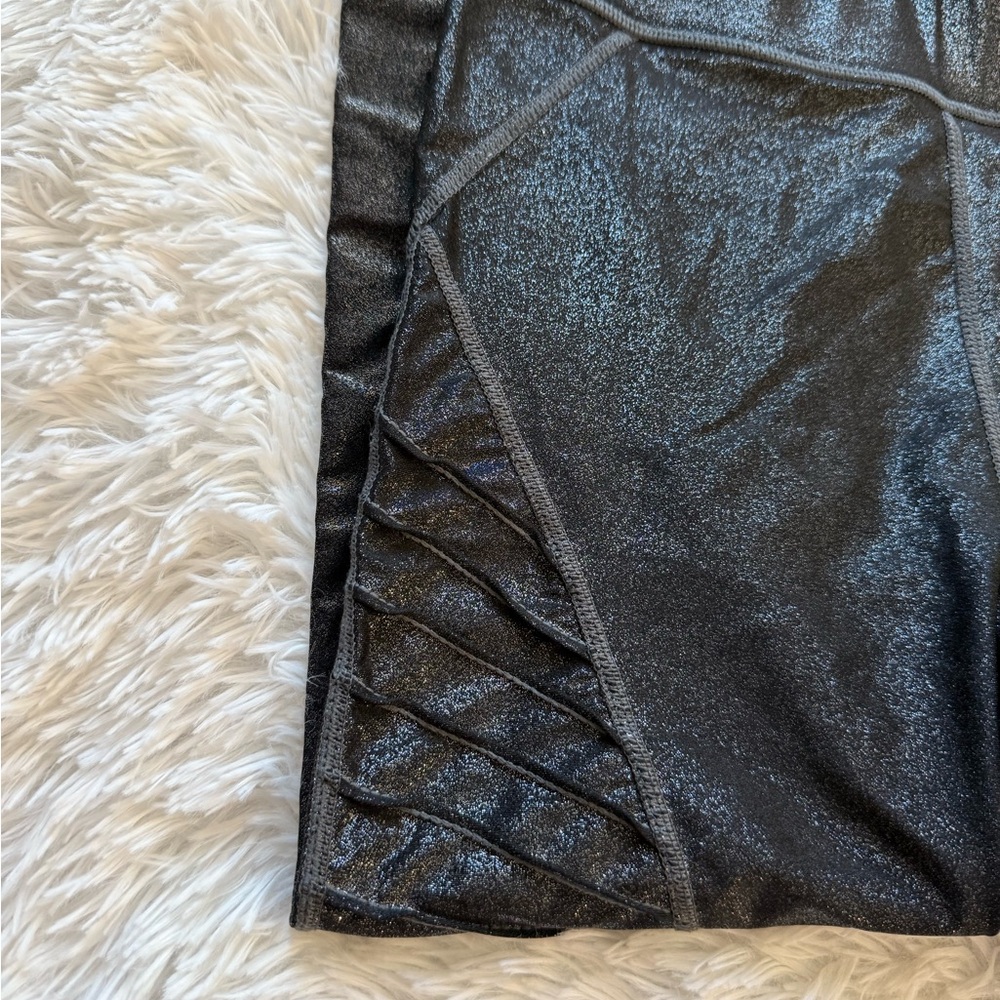 Carbon38 Black Shimmer Moto Leggings - Picture 15 of 16